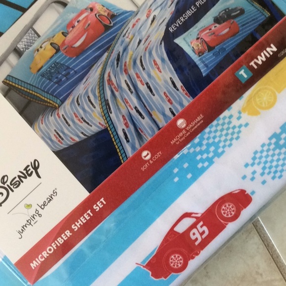 jumping beans Other - JUMPING BEANS 3-PIECE TWIN SHEET SET + COMFORTER